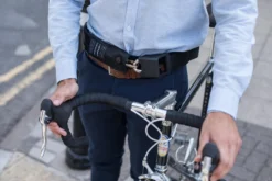 Hiplok Original - Wearable Chain Lock -Carrera Store 126130c