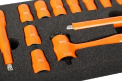 Halfords Advanced EV 1000V Insulated 14 Piece 3/8" Socket Set -Carrera Store 214966c scaled