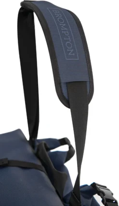 Brompton Borough Waterproof Roll Top 25 Litres - Navy -Carrera Store 384710c scaled