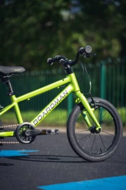 Boardman JNR Hybrid Kids Bike - 16" Wheel -Carrera Store 683694h