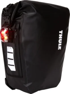 Thule Shield Pannier Bag 17L - Black -Carrera Store 736486b scaled