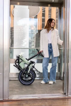 Eovolt Morning Electric Folding Bike - Onyx Black - 16" Wheel -Carrera Store 797406e