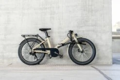 Eovolt Evening Step Through Electric Folding Bike - Onyx Black - 24" Wheel -Carrera Store 797990c
