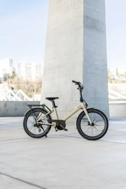 Eovolt Evening Step Through Electric Folding Bike - Onyx Black - 24" Wheel -Carrera Store 797990g